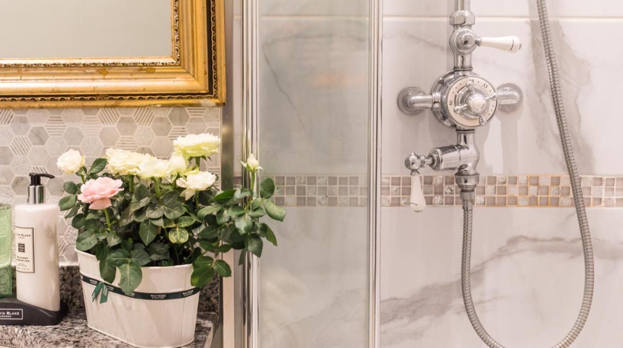 Flat 3, 6 Lypiatt Terrace Cheltenham Gloucestershire Gl50 2Sx ภายนอก รูปภาพ