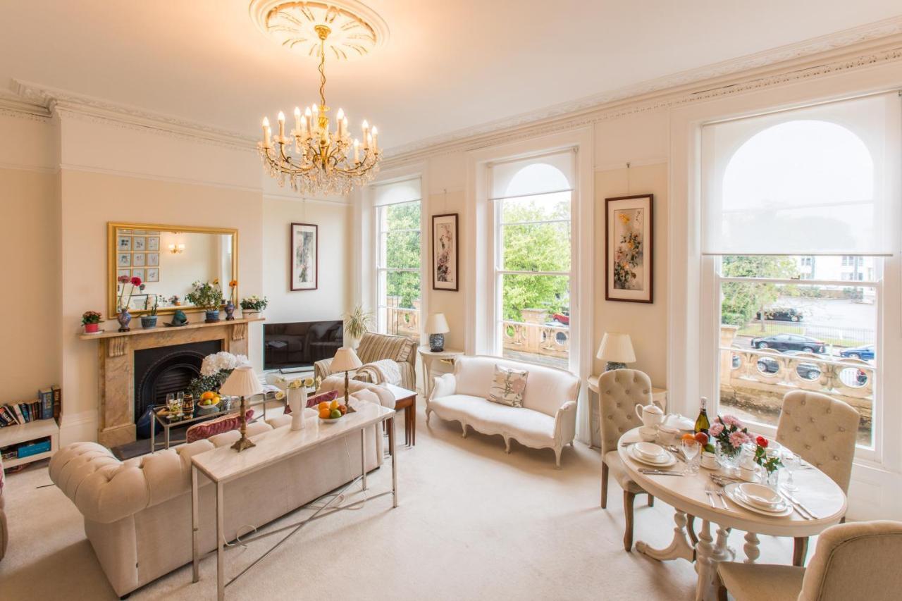 Flat 3, 6 Lypiatt Terrace Cheltenham Gloucestershire Gl50 2Sx ภายนอก รูปภาพ