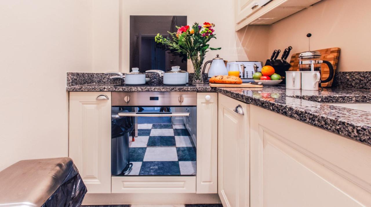Flat 3, 6 Lypiatt Terrace Cheltenham Gloucestershire Gl50 2Sx ภายนอก รูปภาพ